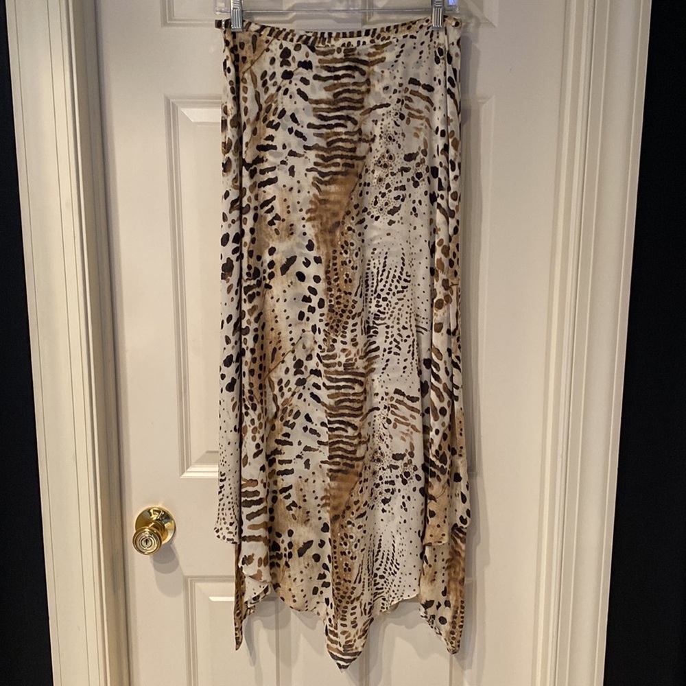 Skirt - Picture 2 of 5